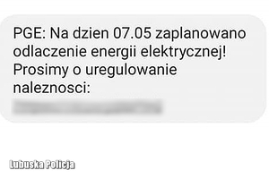 Sms z informacją o konieczności dopłaty.