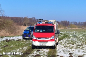 radiowozy policji i straży