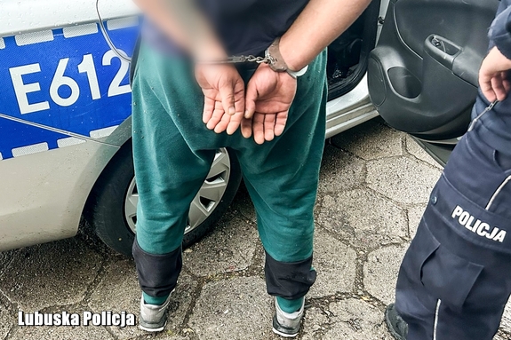 Jechał po narkotykach i stwarzał zagrożenie – został zatrzymany po pościgu