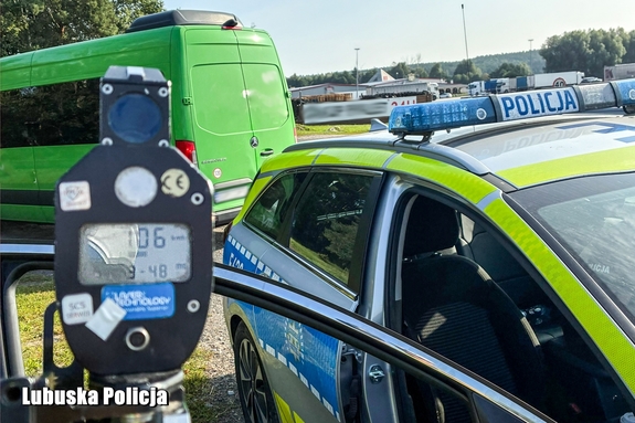 Pędził 106 km/h w obszarze zabudowanym – nieodpowiedzialną jazdę przerwali policjanci