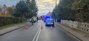 pojazdy na drodze, w tym radiowozy