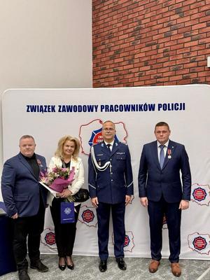 Komendant Wojewódzki wraz z pracownikami cywilnymi