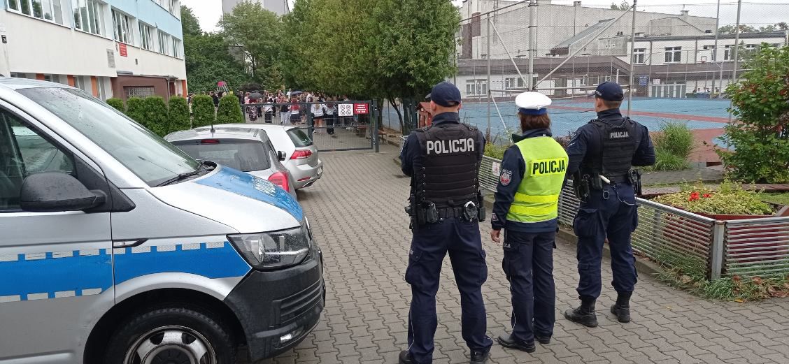 Policja patroluje okolice szkół w Świebodzinie od pierwszego dnia roku szkolnego